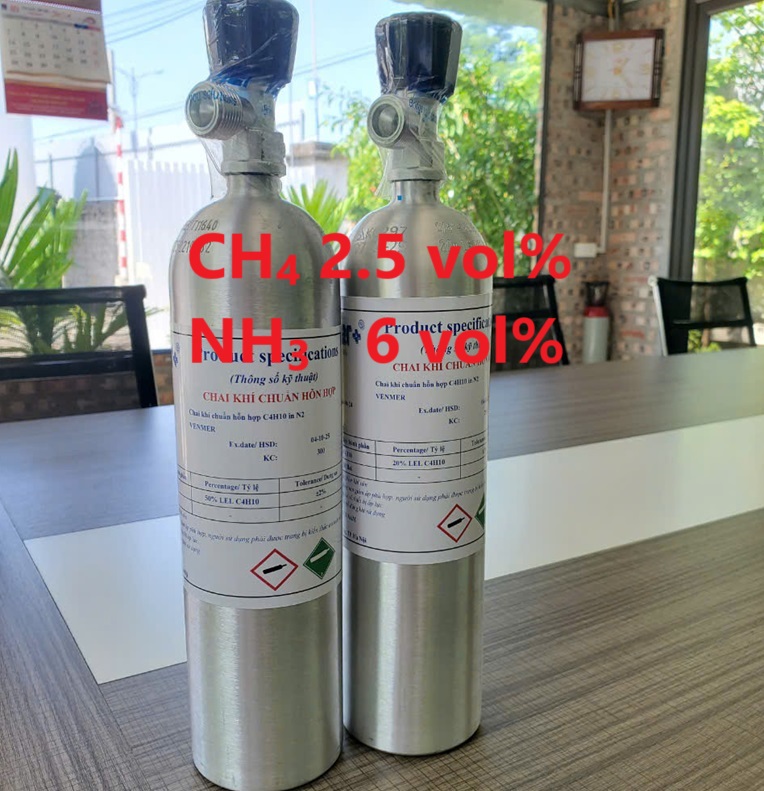 Chai khí CH4 2.5 vol % NH3 6 vol% Chai khí CH4 2.5 vol % NH3 6 vol%