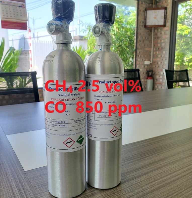 Chai khí CH4 2.5 vol % CO 850 ppm Chai khí CH4 2.5 vol % CO 850 ppm