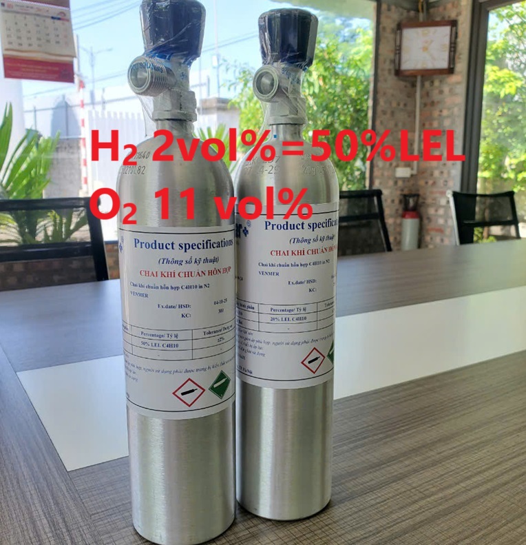 Chai khí H2 Hydro 2 vol % O2 11 vol% Chai khí H2 Hydro 2 vol % O2 11 vol%