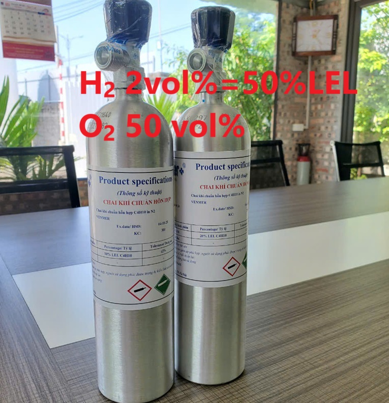Chai khí H2 Hydro 2 vol % O2 50 vol% Chai khí H2 Hydro 2 vol % O2 50 vol%