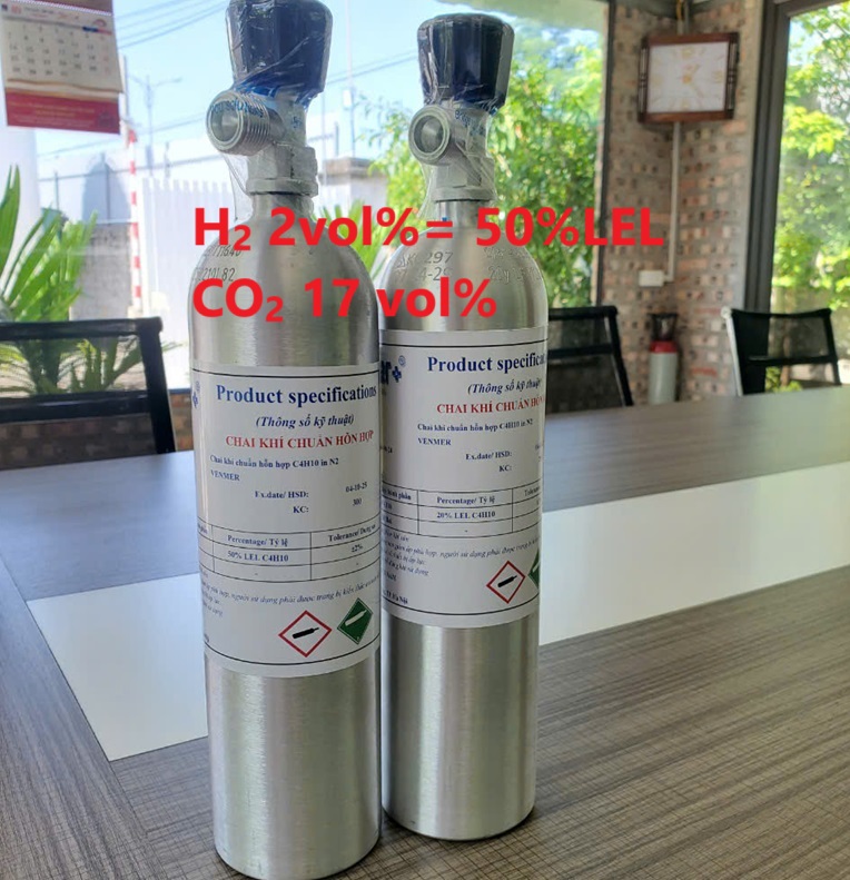 Chai khí H2 Hydro 2 vol % CO2 17 vol % Chai khí H2 Hydro 2 vol % CO2 17 vol %